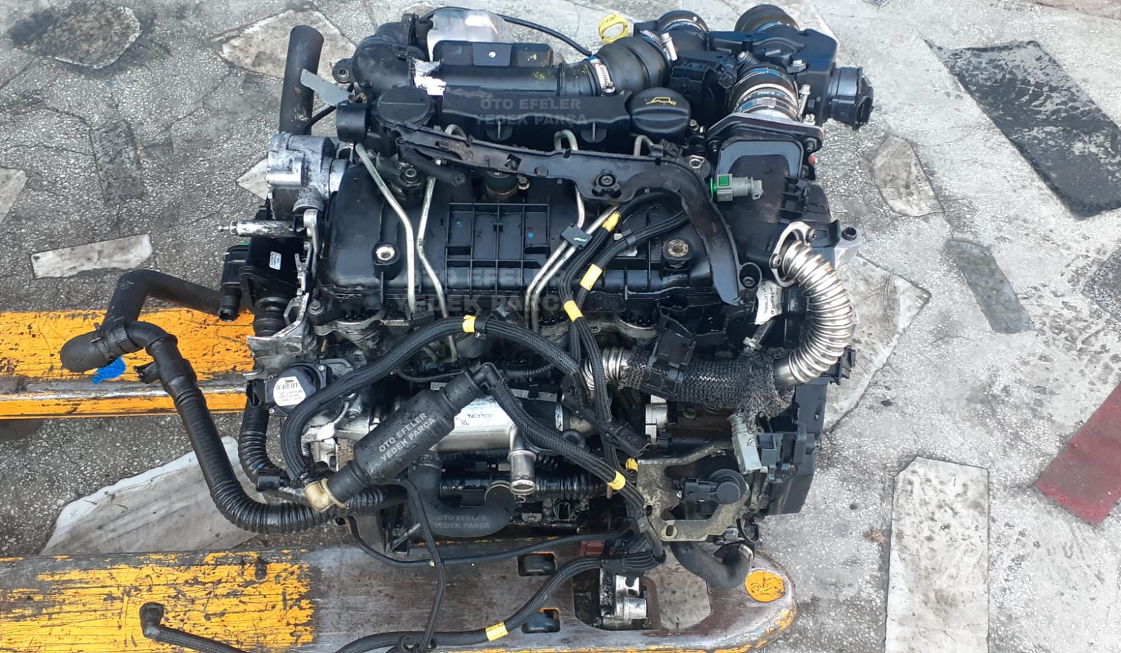 1 6 E-HDİ DV6 MOTOR